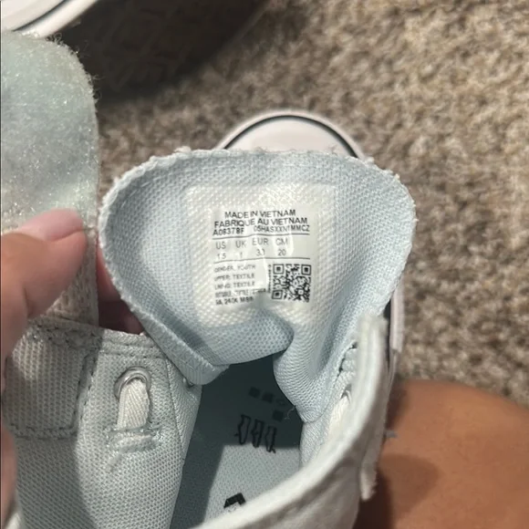 Kids Classic Converse Blue and White Canvas Sneakers Low-Top - Picture 3 of 3